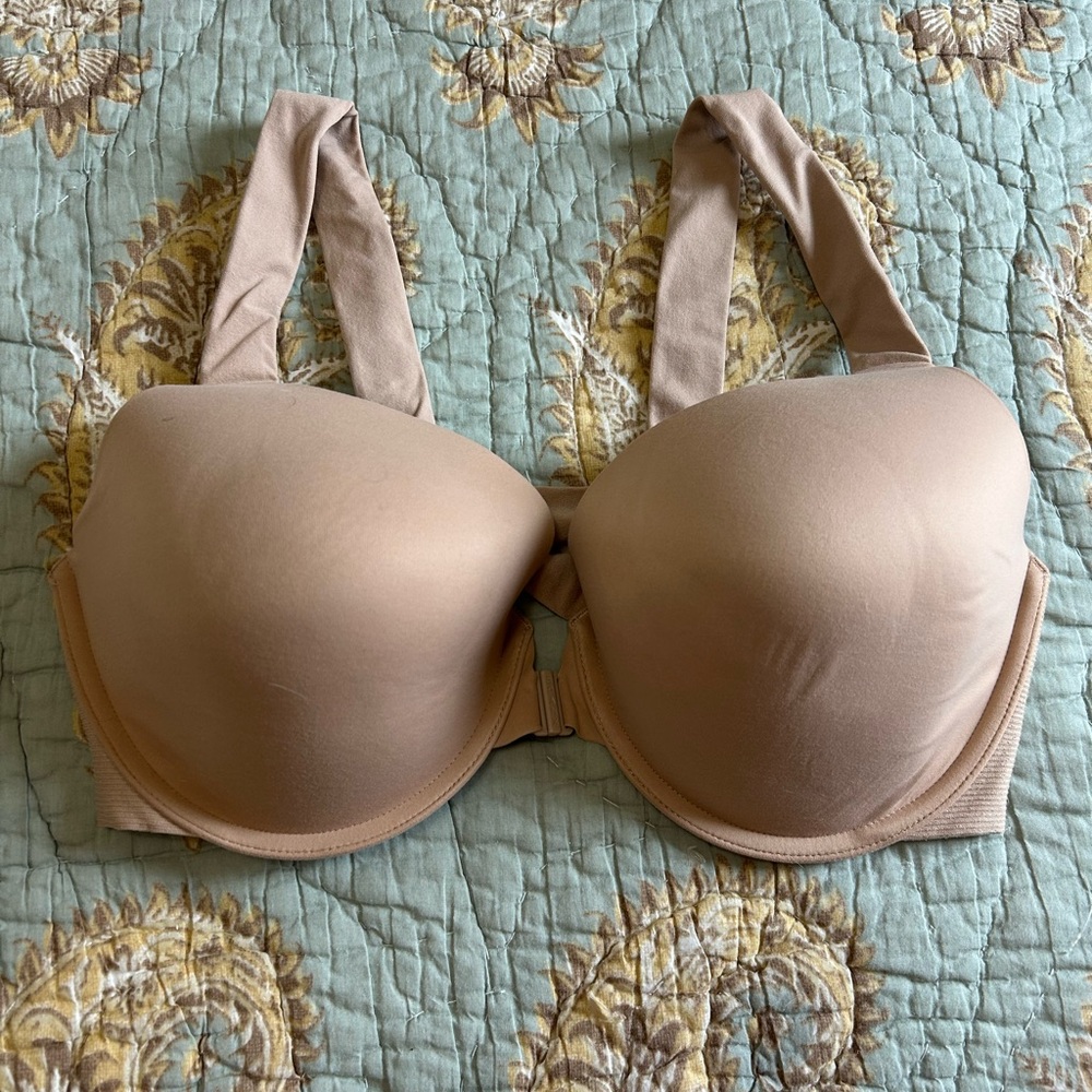 SPANX Nude Women's Bra-llelujah Front Close Size 38D Bra